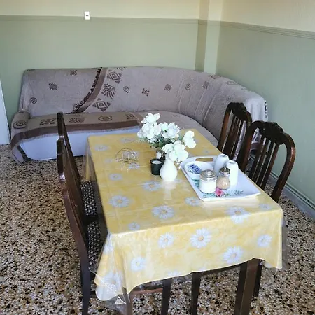 Evangelias House! Daire